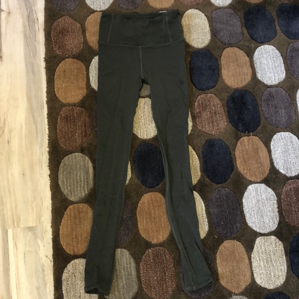 Lululemon Mesh Print Reveal legging